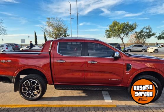 Camionetas - Ford Ranger v6 limited 30.000k 2023 Diesel 30000Km - En Venta