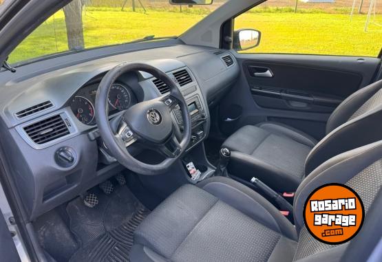 Autos - Volkswagen Suran 2019 GNC 120000Km - En Venta
