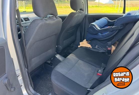 Autos - Volkswagen Suran 2019 GNC 120000Km - En Venta