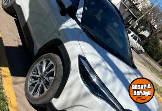 Camionetas - Toyota Corolla Cross 2023 Nafta 24000Km - En Venta