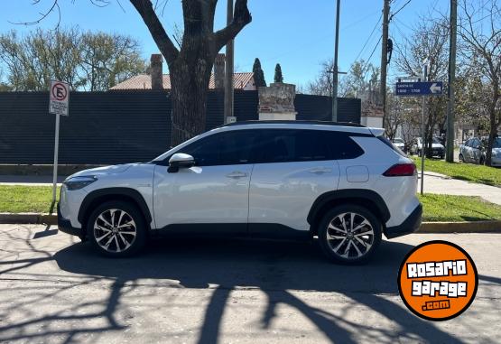 Camionetas - Toyota Corolla Cross 2023 Nafta 24000Km - En Venta