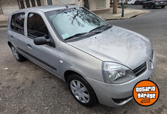 Autos - Renault Clio 2010 Nafta 177000Km - En Venta