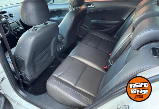 Autos - Peugeot 408 2016 Nafta 71000Km - En Venta