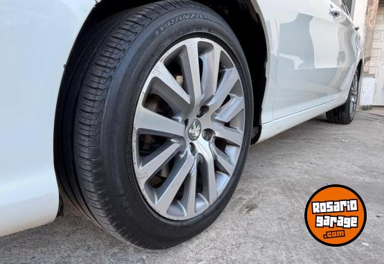 Autos - Peugeot 408 2016 Nafta 71000Km - En Venta