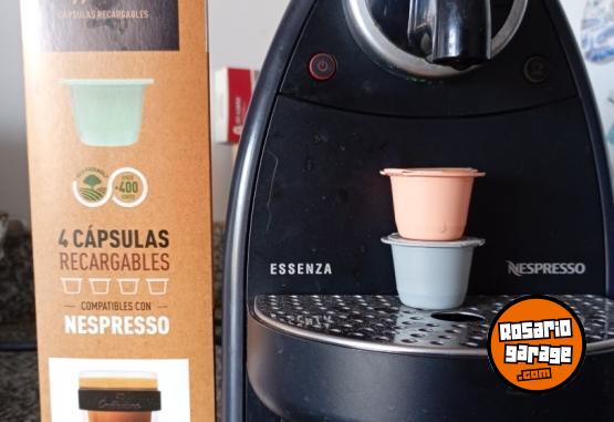 Hogar - Cafetera Nespresso Essenza Clásica + 2 Cápsulas Recargables Nuevas. ESCUCHO OFERTA. - En Venta