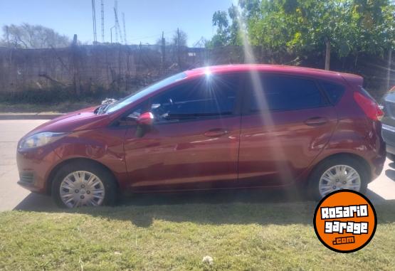 Autos - Ford Fiesta kinetic 2016 Nafta 170000Km - En Venta