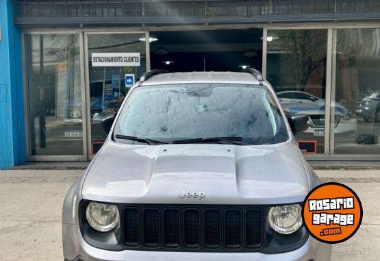 Camionetas - Jeep Renegade 1.8 SPORT AT 2022 Nafta 80000Km - En Venta