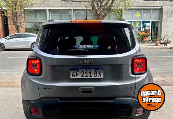 Camionetas - Jeep Renegade 1.8 SPORT AT 2022 Nafta 80000Km - En Venta