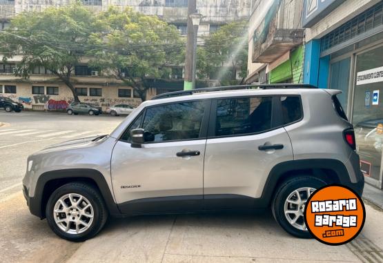 Camionetas - Jeep Renegade 1.8 SPORT AT 2022 Nafta 80000Km - En Venta