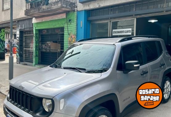 Camionetas - Jeep Renegade 1.8 SPORT AT 2022 Nafta 80000Km - En Venta