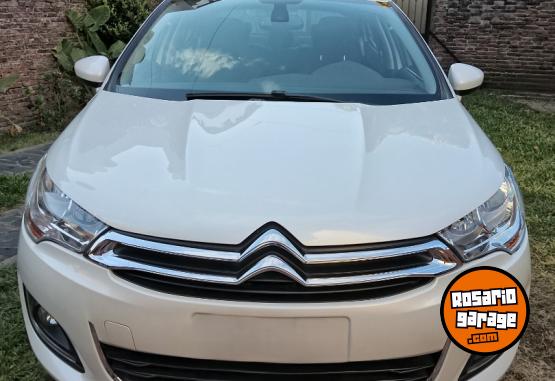 Autos - Citroen C4 Lounge HDI Tendance 2015 Diesel 157000Km - En Venta