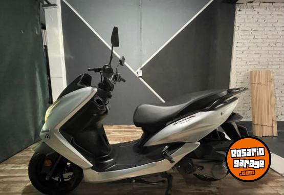 Motos - Zanella Tyler 150 2015 Nafta 18000Km - En Venta