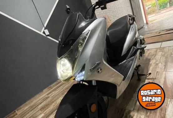 Motos - Zanella Tyler 150 2015 Nafta 18000Km - En Venta