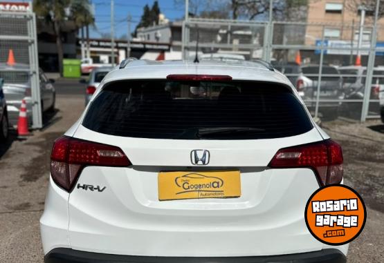 Autos - Honda HRV EXL CVT 2017 Nafta 97800Km - En Venta