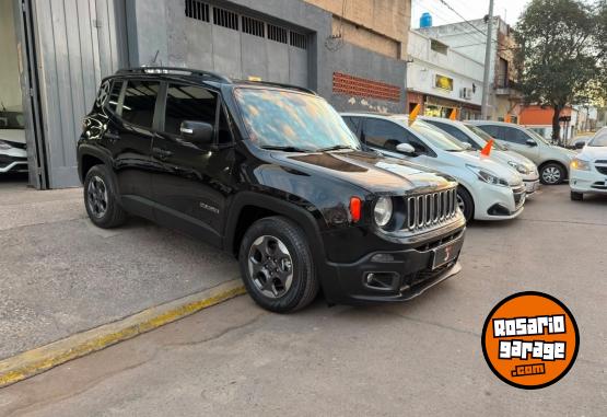 Camionetas - Jeep Renegade 2017 Nafta 77000Km - En Venta