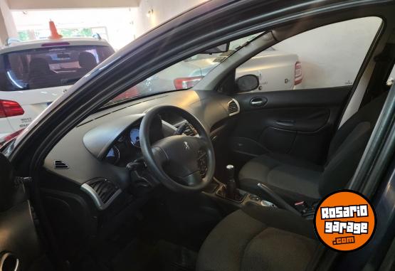 Autos - Peugeot 207 2012 Nafta 156000Km - En Venta