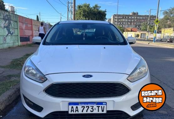 Autos - Ford Focus 3 2016 GNC 94000Km - En Venta