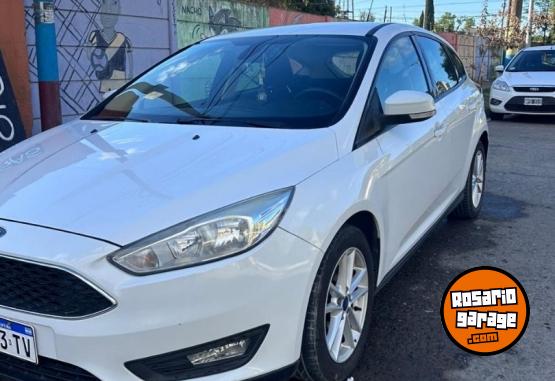 Autos - Ford Focus 3 2016 GNC 94000Km - En Venta