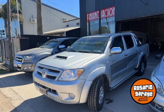 Camionetas - Toyota Hilux DX 2.5 2006 Diesel 380000Km - En Venta