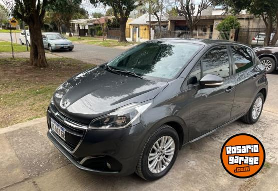 Autos - Peugeot 208 2017 Nafta 153500Km - En Venta