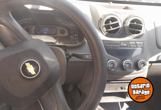 Autos - Chevrolet AGILE 5P 1.4 LS 2011 GNC 164000Km - En Venta