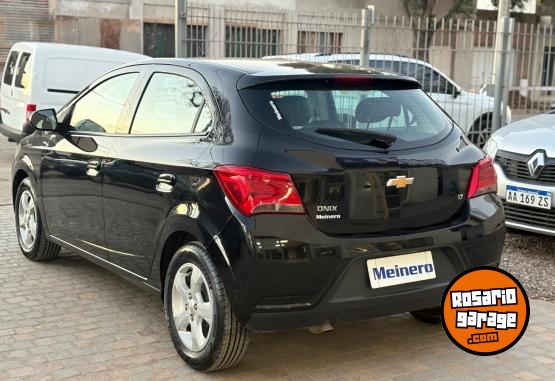 Autos - Chevrolet ÓNIX 14 N LT 2019 Nafta 71235Km - En Venta