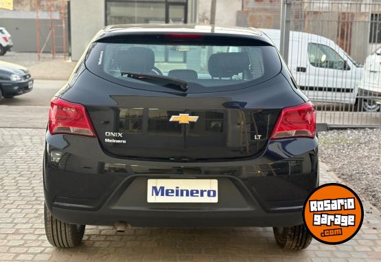 Autos - Chevrolet ÓNIX 14 N LT 2019 Nafta 71235Km - En Venta