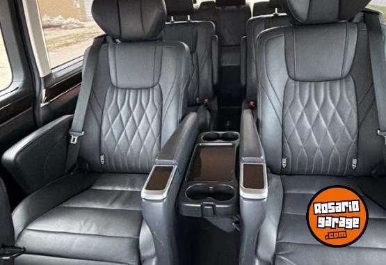 Camionetas - Toyota Hiace Wagon 2022 Diesel 69000Km - En Venta