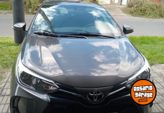 Autos - Toyota Yarus 2023 Nafta 15000Km - En Venta