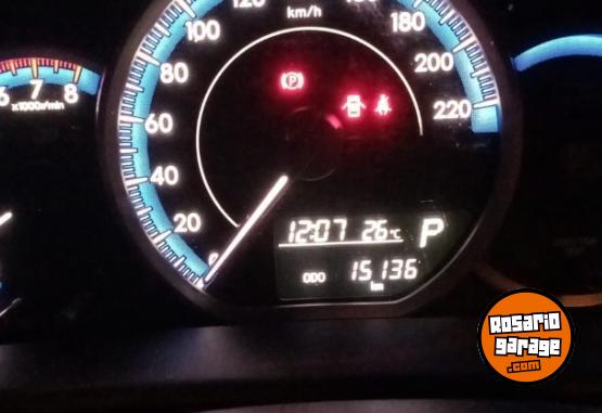 Autos - Toyota Yarus 2023 Nafta 15000Km - En Venta
