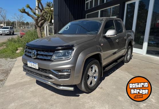 Camionetas - Volkswagen AMAROK HIGHLINE 2.0 180CV 2023 Diesel 120000Km - En Venta