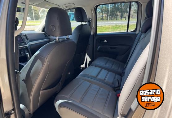 Camionetas - Volkswagen AMAROK HIGHLINE 2.0 180CV 2023 Diesel 120000Km - En Venta