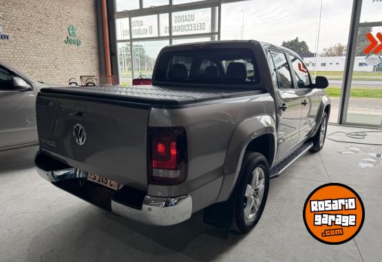 Camionetas - Volkswagen AMAROK HIGHLINE 2.0 180CV 2023 Diesel 120000Km - En Venta