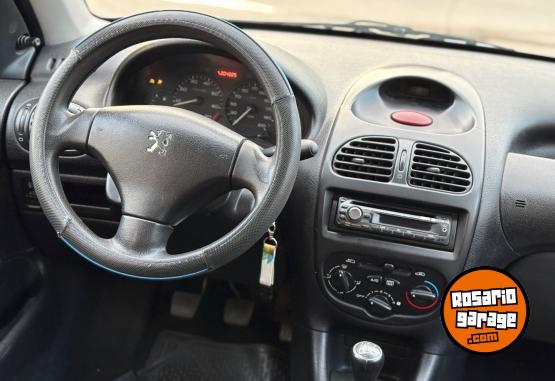 Autos - Peugeot 206 GENERATION 2009 Nafta 204235Km - En Venta