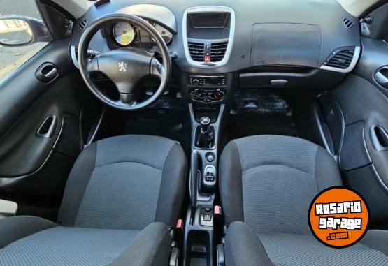 Autos - Peugeot 207 ALLURE 1.4 2013 Nafta 110000Km - En Venta