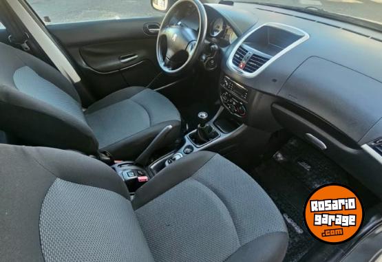 Autos - Peugeot 207 ALLURE 1.4 2013 Nafta 110000Km - En Venta