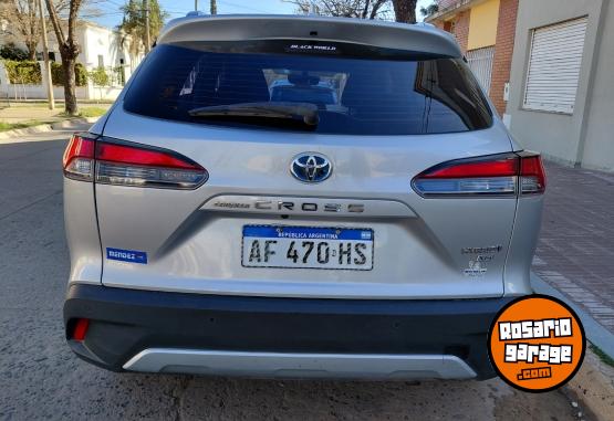 Autos - Toyota Corolla Cross XEI Hybrid 2022 Electrico / Hibrido 117000Km - En Venta