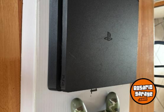 Electrónica - Playstation 4 Slim 1 tera + 1 Joystick - En Venta