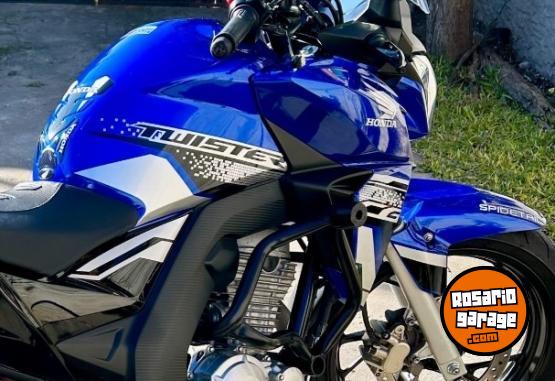 Motos - Honda Cb 250 2022 Nafta 21000Km - En Venta