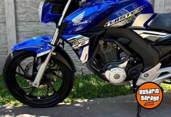 Motos - Honda Cb 250 2022 Nafta 21000Km - En Venta