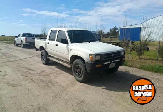 Camionetas - Toyota HILUX DLX 4X4 2.8 1998 Diesel 380000Km - En Venta