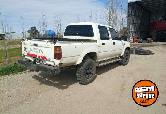 Camionetas - Toyota HILUX DLX 4X4 2.8 1998 Diesel 380000Km - En Venta