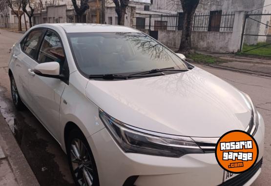 Autos - Toyota Corolla 2017 Nafta 150000Km - En Venta