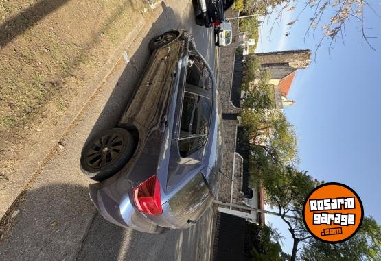 Autos - Volkswagen Polo 2018 Nafta 120000Km - En Venta