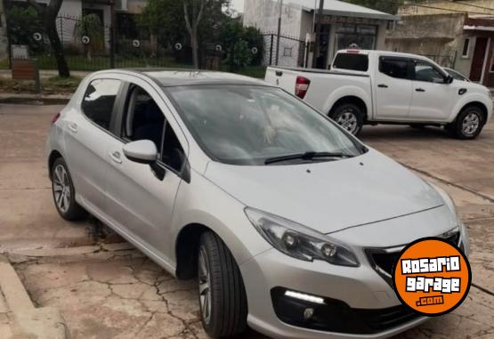 Autos - Peugeot 308 Allure plus 2018 Diesel 161000Km - En Venta