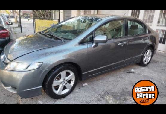 Autos - Honda Civic lxs 2010 Nafta 210000Km - En Venta