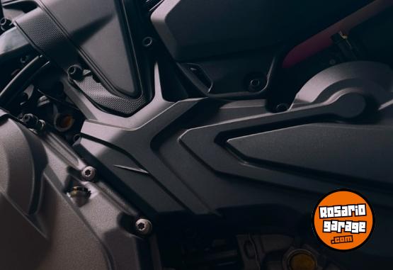 Motos - Ducati Monster 2024 Nafta 4500Km - En Venta