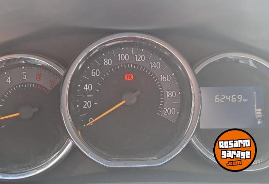 Autos - Renault Logan 2017 Nafta 62469Km - En Venta