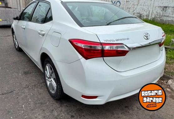 Autos - Toyota Corolla 2015 Nafta 140000Km - En Venta