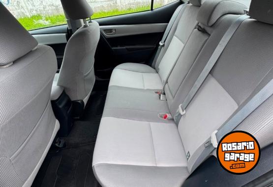 Autos - Toyota Corolla 2015 Nafta 140000Km - En Venta